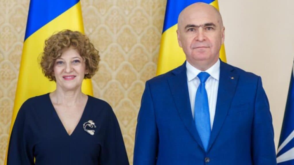 În timp ce Guvernul Bolojan împovărează populația, premierul și Oana Gheorghiu își recrutează consilieri onorifici la Palatul Victoria