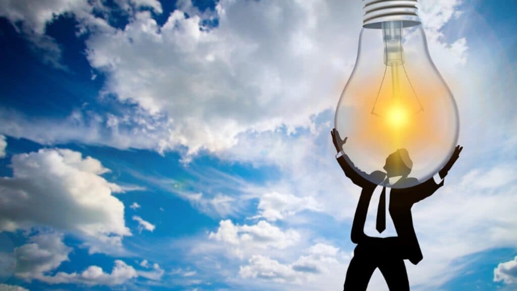 Creștere semnificativă a importurilor de energie, aproape cu 50% mai mult