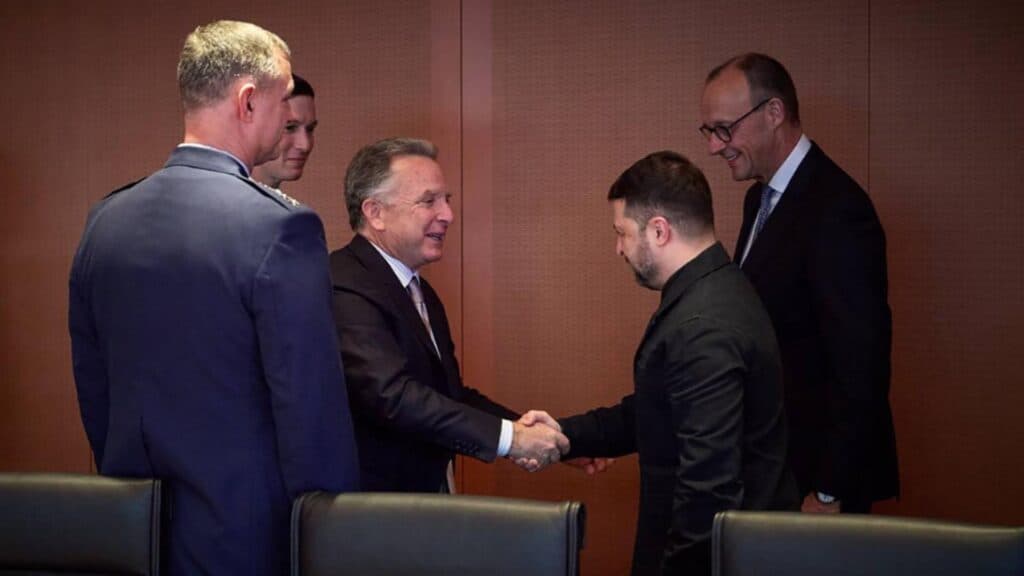 Convorbiri esențiale la Berlin între Volodimir Zelenski și lideri americani: Destinul conflictului în centrul atenției