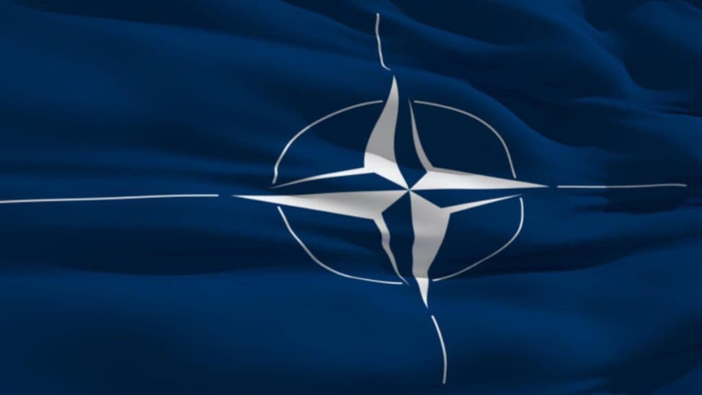 Miniștrii de externe NATO se reunesc la Bruxelles pentru a discuta despre sprijinul acordat Ucrainei