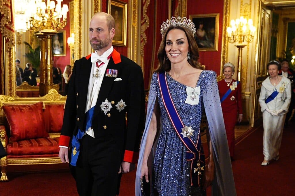 Kate Middleton strălucește la banchetul de stat din Germania, purtând o tiară impresionantă cu 2.600 de diamante, încărcată de semnificații speciale