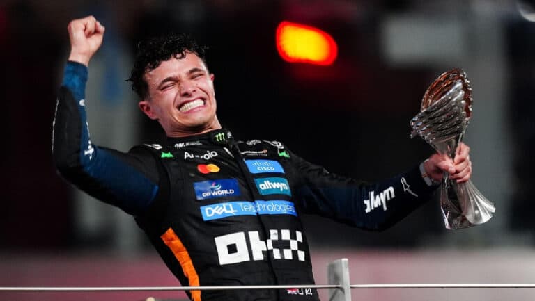 Lando Norris a obținut titlul de campion mondial în Formula 1 în confruntarea decisivă de la Abu Dhabi