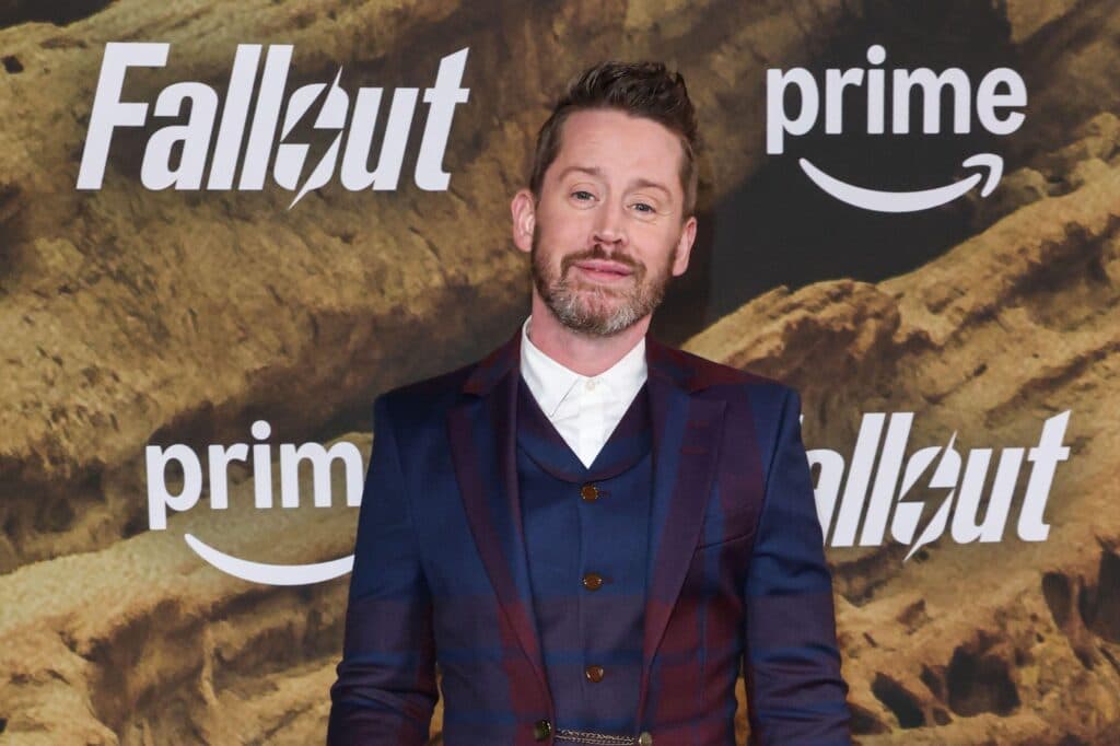Macaulay Culkin revine la magia Crăciunului: actorul din „Singur acasă” își petrece timpul la Disneyland