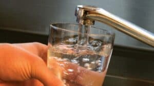 Atenționare RO-Alert la Moreni: apă interzisă pentru consum, igienă și prepararea hranei