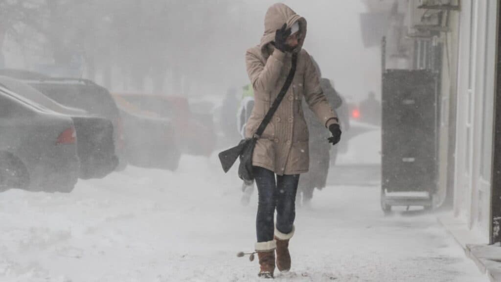 Ministerul Mediului convoacă Comitetul pentru Situații de Urgență din cauza avertizărilor meteo. Turiști, stați departe de munte și rămâneți conectați cu Salvamont!