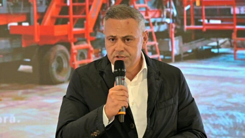 Ministrul Agriculturii asigură fermierii: ”Serele și solariile nu vor fi impozitate cât timp suntem la putere.”