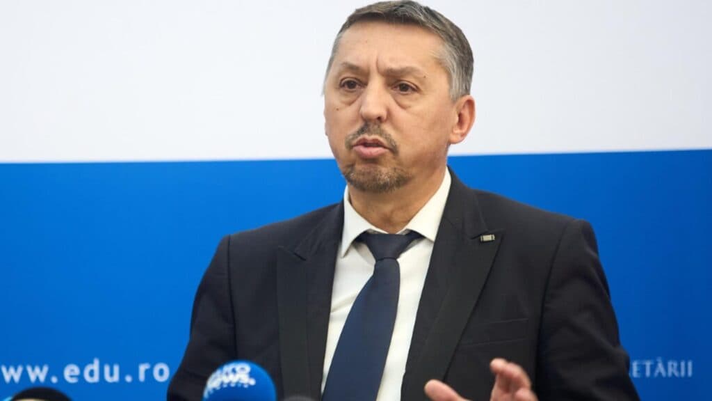 Un arhitect al reformei îi contestă mandatul ministrului Educației: „Daniel David nu este capabil să continue.”