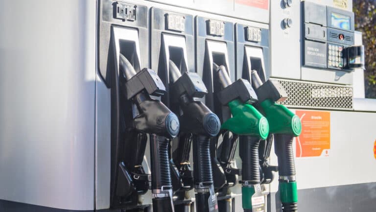 Ministrul Energiei: Panicile legate de creșterea prețurilor la benzină și motorină s-au dovedit nejustificate; în realitate, acestea au scăzut