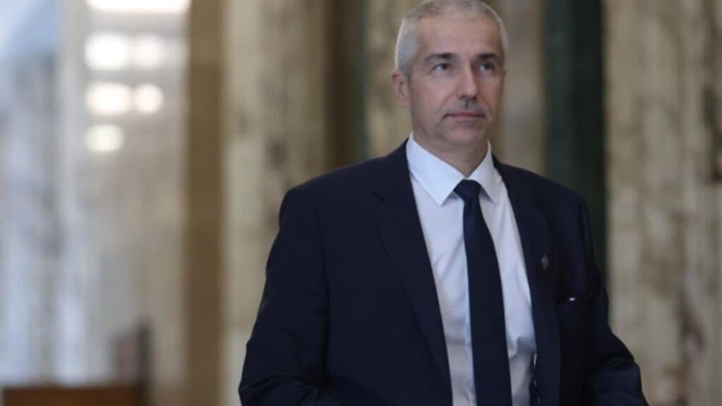 Mesajul Ministrului Justiției de Ziua Națională: ”Onorăm sacrificiul eroilor români pentru o țară și un viitor mai strălucit.”