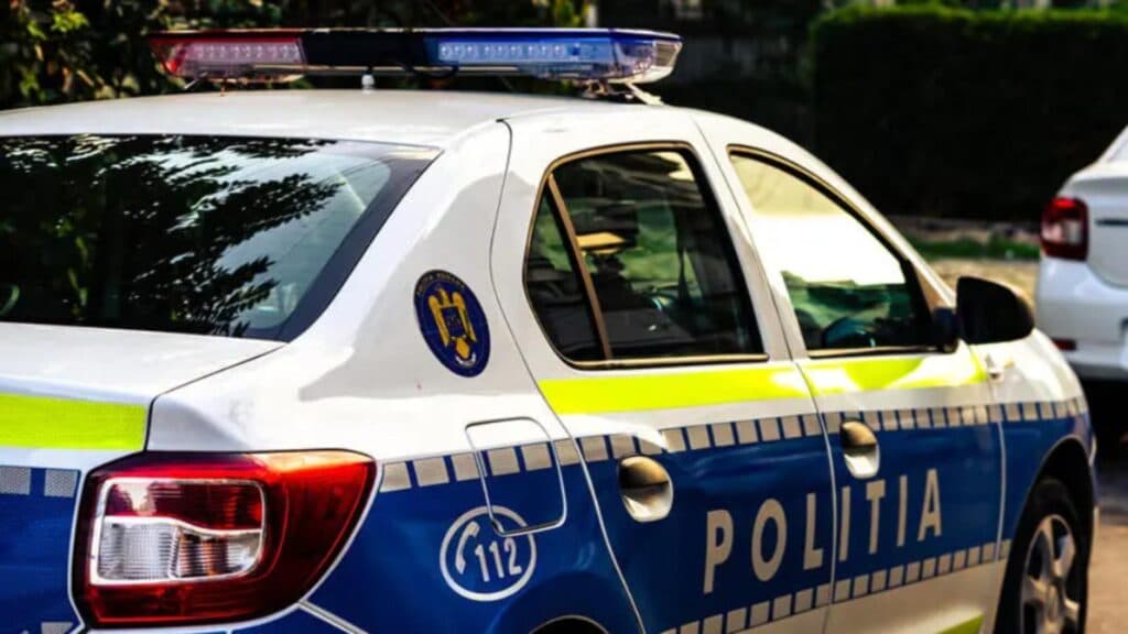 Intervenție finalizată la spital: coliziune serioasă între un autoturism de poliție și un vehicul civil în Constanța