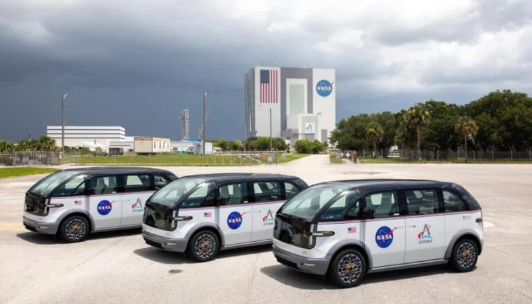 NASA și USPS renunță la vehiculele electrice Canoo, în ciuda sprijinului promis de CEO