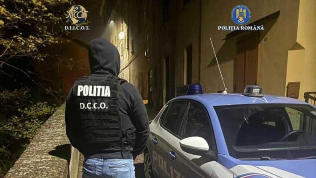 Acțiuni de amploare în trei județe și două închisori într-un caz de trafic internațional de stupefiante