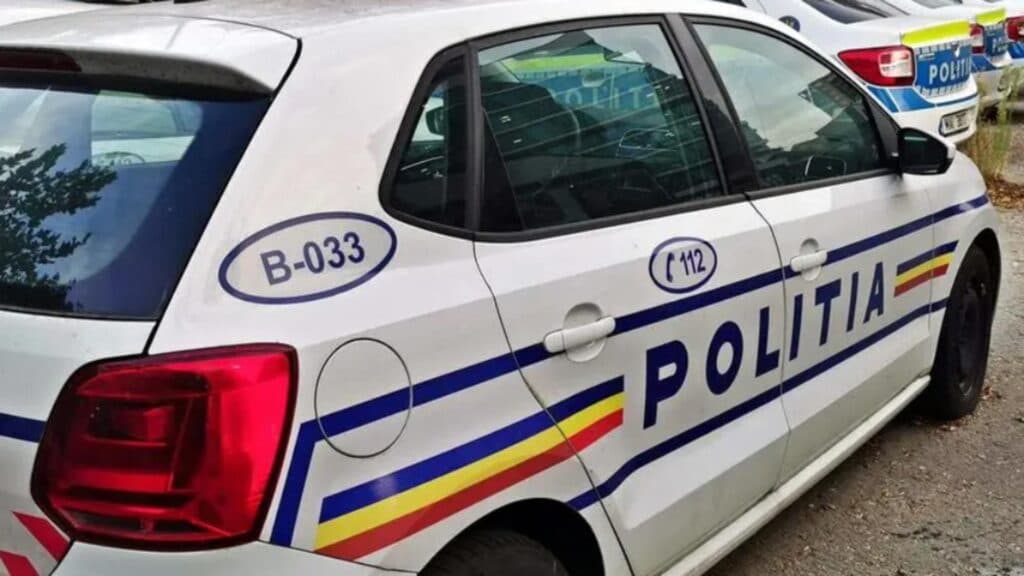 Poliția descoperă peste 16 tone de articole pirotehnice în urma unor percheziții extinse în București și în alte două județe