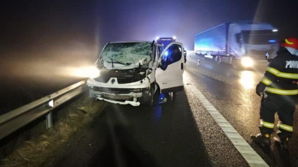 Planul Roșu a fost activat în urma unui grav accident pe autostrada A1: 12 persoane afectate, 4 dintre ele necesită îngrijiri medicale