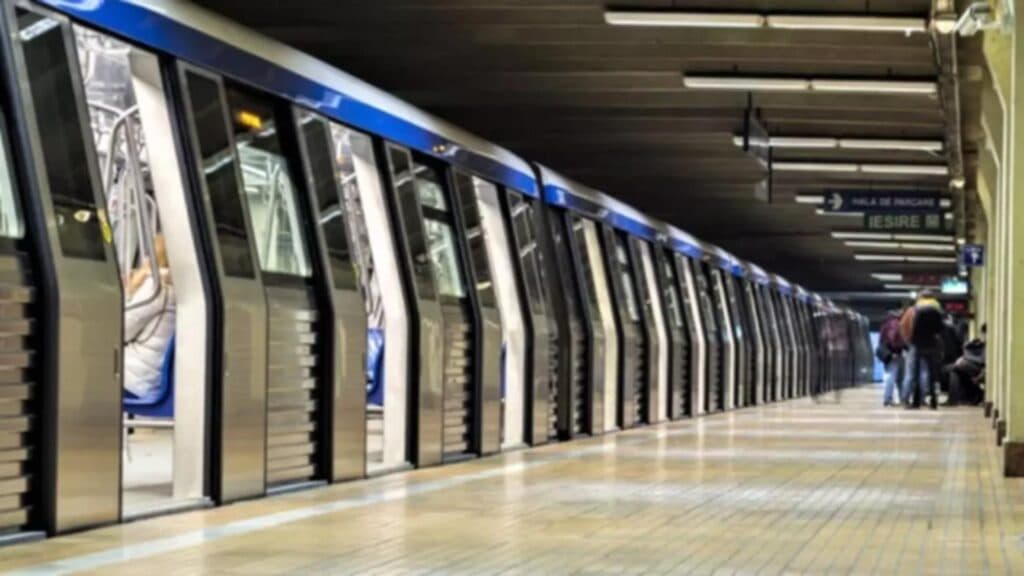„Transformări în transportul public al Capitalei pentru Revelionul 2025–2026: informații esențiale pentru pasageri”