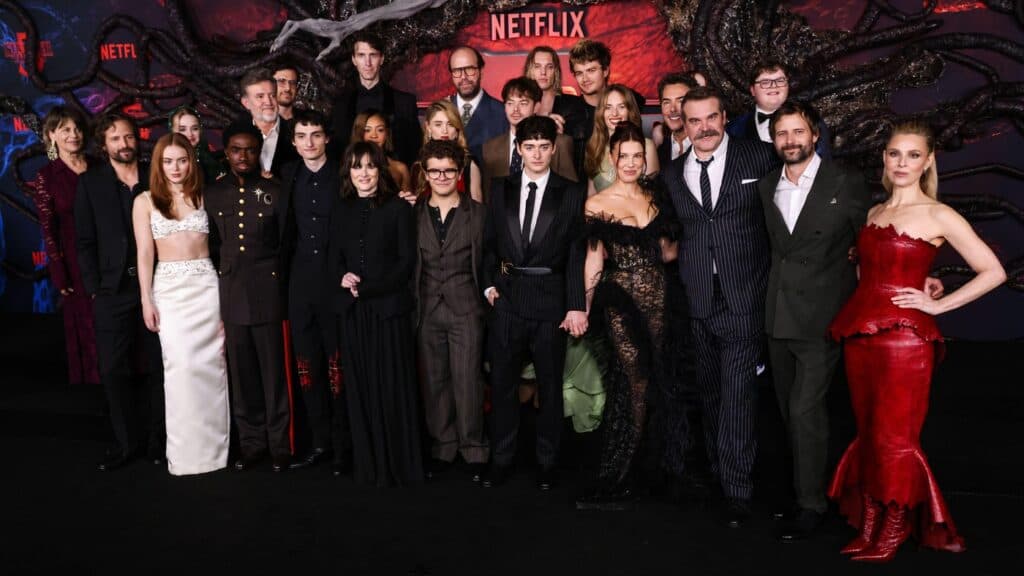 Momentul șocant care a lăsat fără cuvinte fanii serialului „Stranger Things”. Producătorii au oferit lămuriri