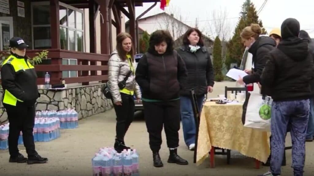 Misterul apei din Prahova: conexiuni surprinzătoare între Nicușor, Năstase și un șmecher ingenios