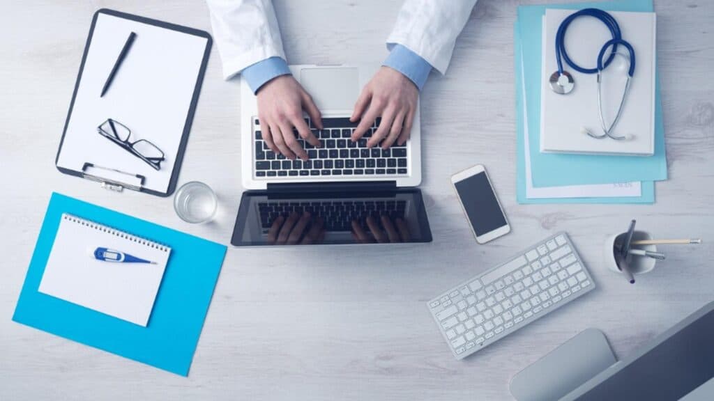 Taxa de 10 lei pentru documentele medicale la Spitalul Județean Suceava