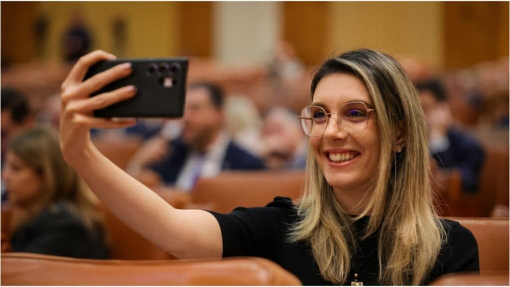 Tupeul ministresei de la Mediu: Buzoianu refuză să își recunoască responsabilitatea pentru criza apei din Prahova și caută vinovați în altă parte