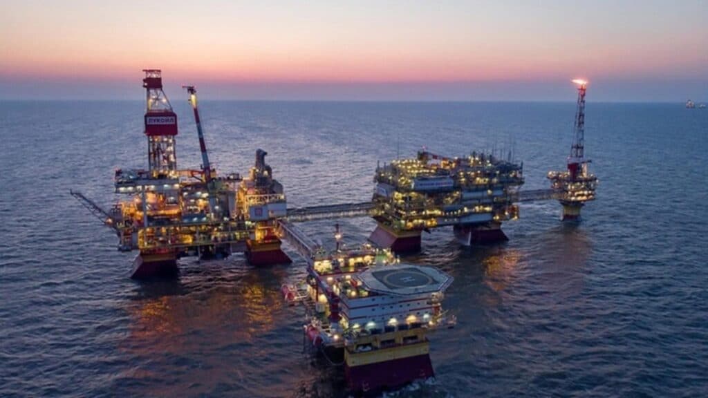Ucraina lovește din nou: dronele atacă platformele petroliere rusești din Marea Caspică