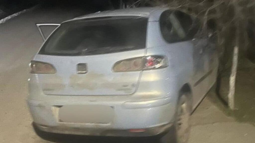 Fuga spectaculoasă a unui șofer fără permis în Dolj: s-a ascuns într-un adăpost pentru animale după urmărirea poliției
