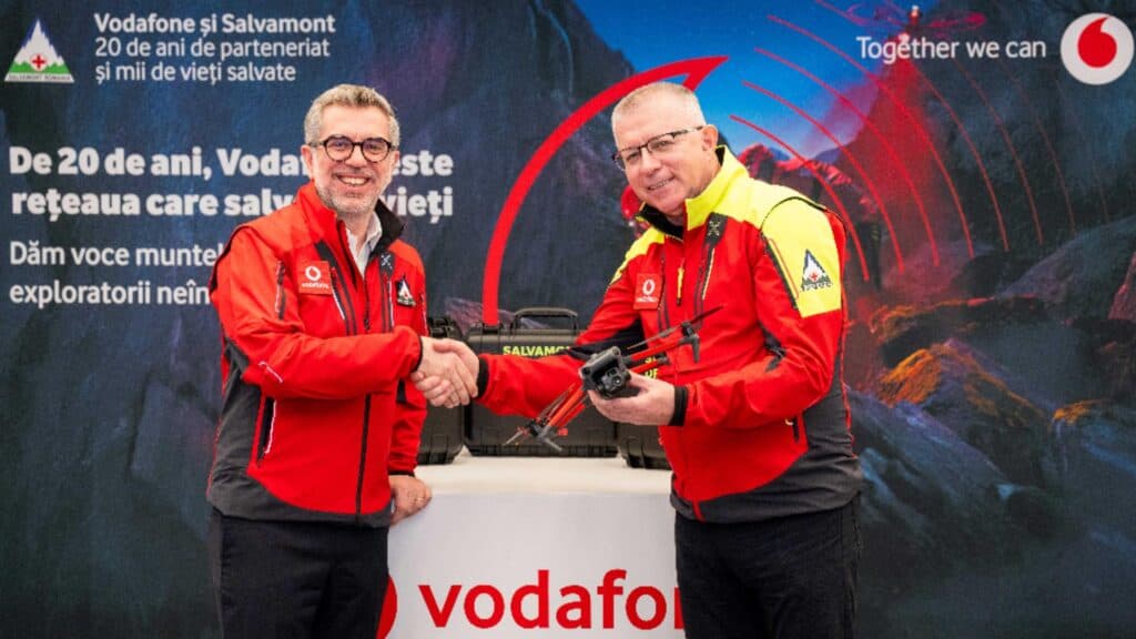 Vodafone și fundația sa contribuie cu echipamente în valoare de 150.000 EUR pentru a sprijini Salvamont România