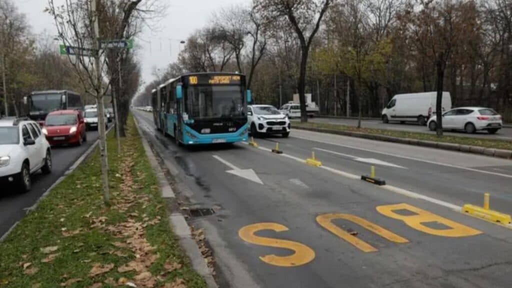 Frig și vânt puternic în București, în ziua alegerilor pentru Primăria Capitalei