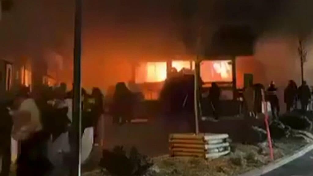 Avion militar în alertă pentru transportul a șase tineri grav afectați de incendiul din Crans-Montana, declarația ministrului Apărării