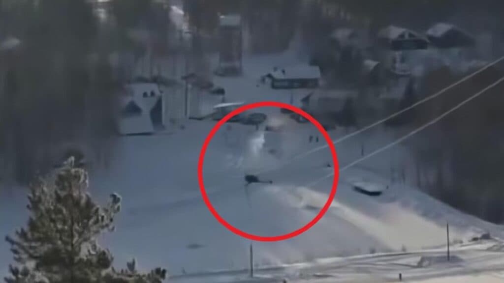 Om de afaceri rus, decedat într-un tragic accident de elicopter. Aparatul s-a prăbușit după ce a lovit cablurile unei telecabine