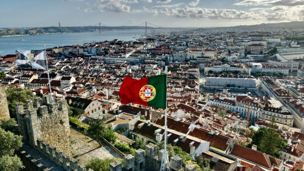 Alegeri prezidențiale în Portugalia: Candidatul social-democrat se impune în prima rundă