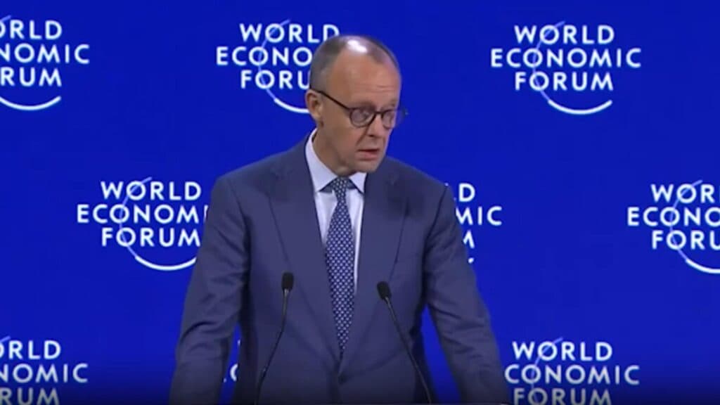 Davos în alertă: Tentativă de atac asupra aeronavei cancelarului german