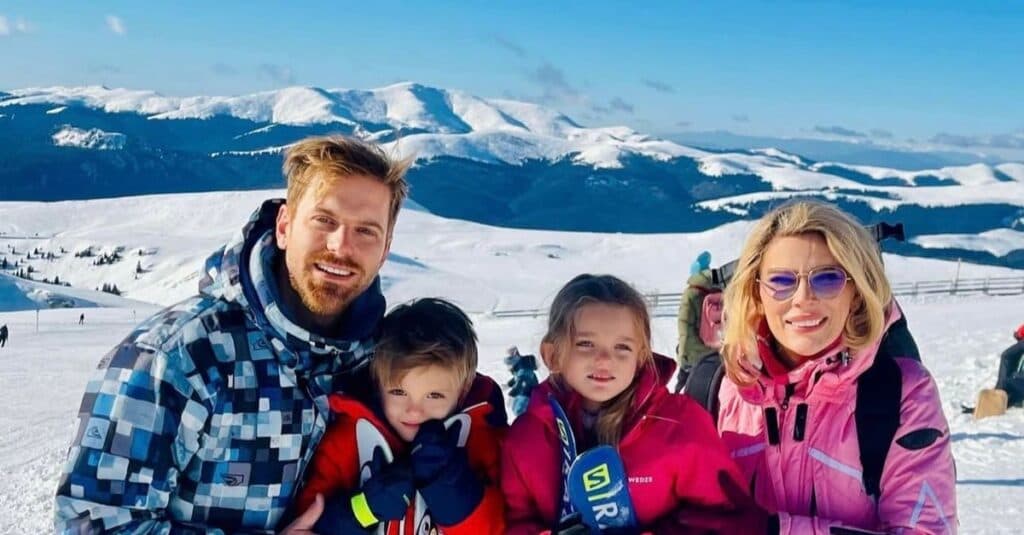 Alina Laufer și-a dus întreaga familie la schi, inclusiv pe micuța Eden: „La doar 3,5 luni, am dus-o la cota 2000, la Sinaia.”