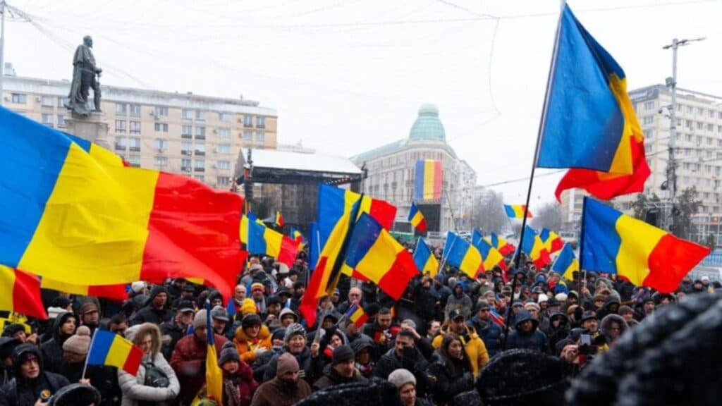 Amenzi de 38.000 de lei și o plângere penală în urma protestelor de Ziua Unirii din Iași și Focșani