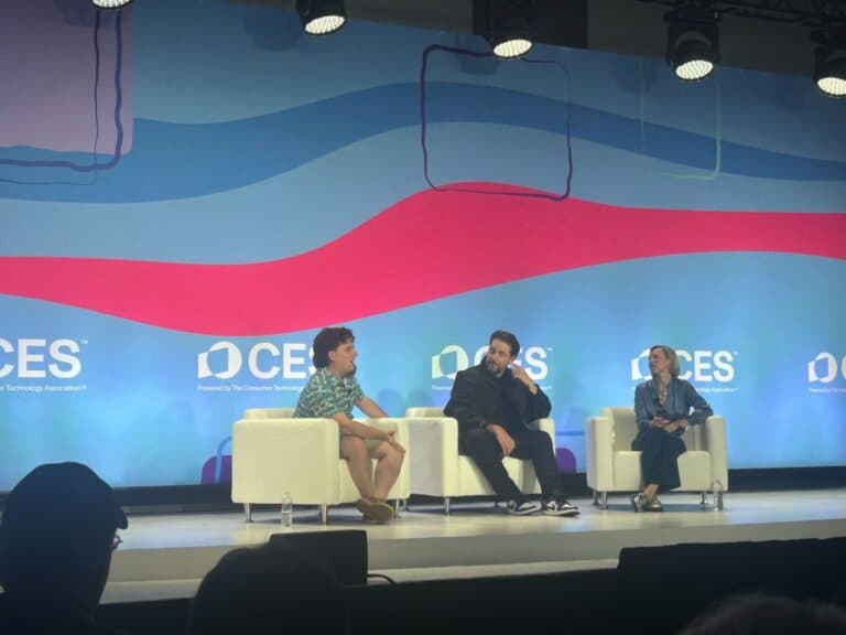 Palmer Luckey de la Anduril crede că viitorul tehnologiei se află în rădăcinile sale istorice