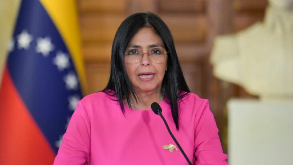 Armata a desemnat-o pe fosta vicepreședintă Delcy Rodríguez ca noua conducătoare a Venezuelei, iar aceasta a început să lanseze amenințări la adresa lui Trump