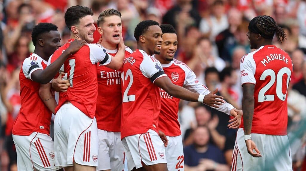 Meci de foc între Arsenal și Manchester United, în direct pe VOYO de la 18:30! „Tunarii” se confruntă cu „Diavolii”