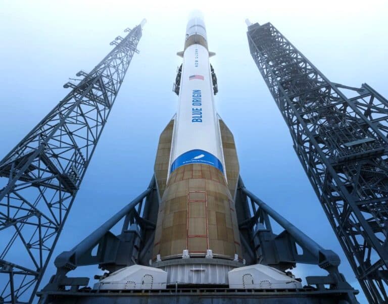 Blue Origin își pregătește cea de-a treia lansare New Glenn pentru sfârșitul lunii februarie, dar nu se îndreaptă spre Lună