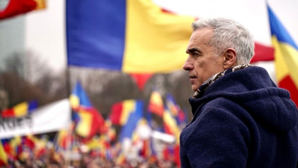 Călin Georgescu se confruntă din nou cu judecătorii, însoțit de o mobilizare impresionantă a românilor care îi oferă sprijin