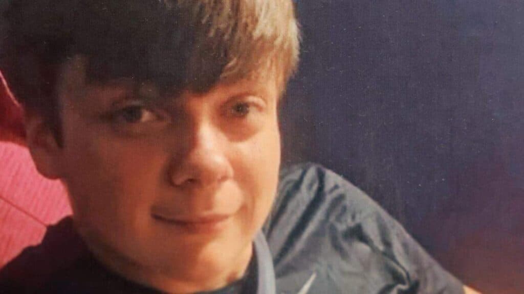 Caz șocant după o vacanță în Tenerife: un tânăr a fost repatriat fără inimă, iar familia contestă lipsa de transparență a autorităților în urma tragediei