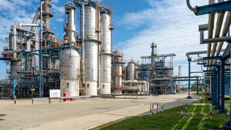 Centrala de cogenerare de la Petromidia a devenit operațională, contribuind cu energie la Sistemul Energetic Național