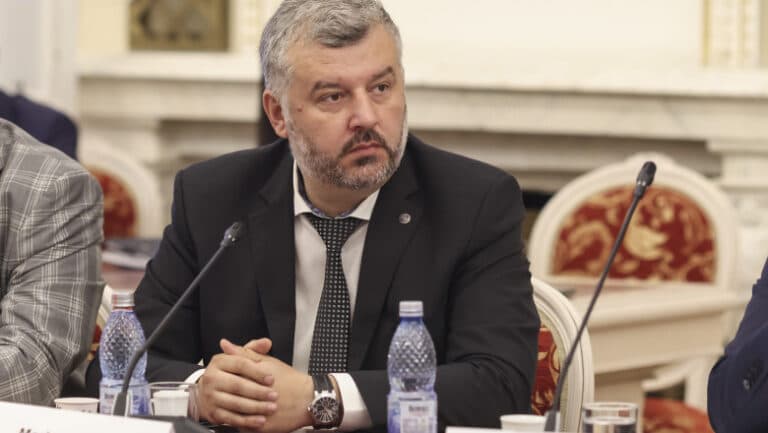 Descoperă identitatea noului secretar de stat de la Ministerul Energiei, fost lider într-o companie cu datorii către stat
