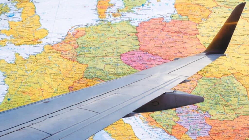 Tinerii aventurieri care pot explora Europa fără costuri: Comisia Europeană pune la dispoziție 40.000 de permise de călătorie