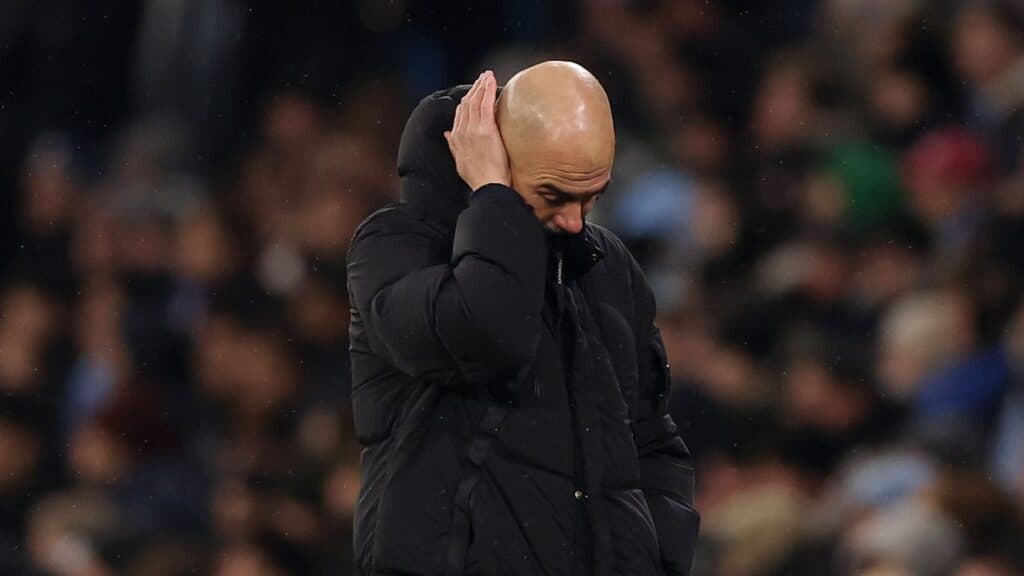 Tensiune la Manchester City! Guardiola, interogat dacă îl convoacă de urgență pe jucătorul lui Chivu