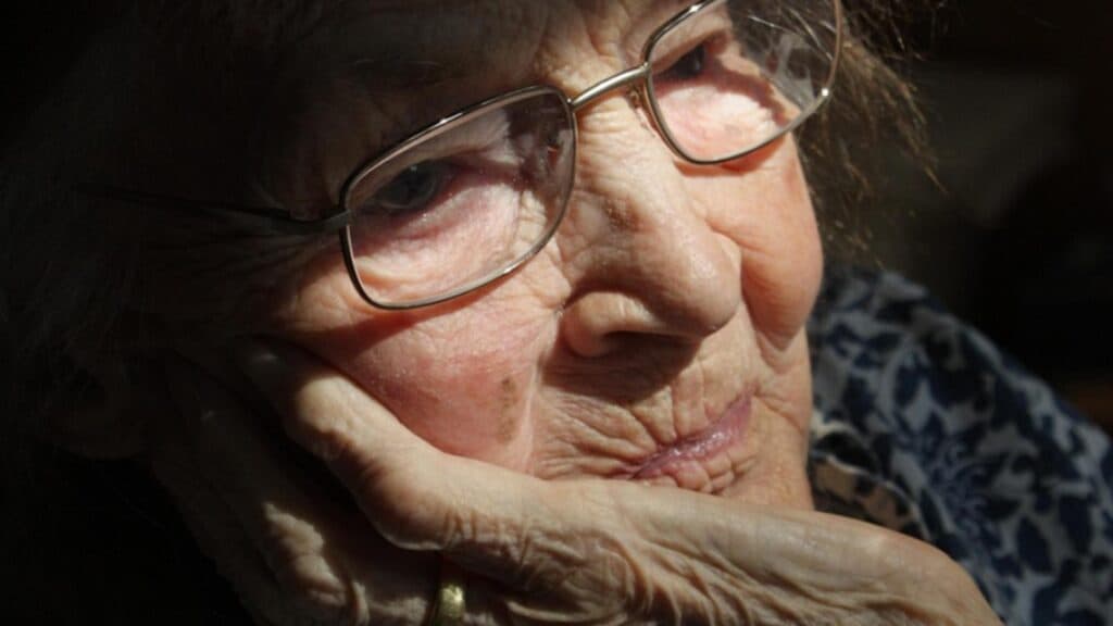 Pensionarii în dificultate: întârzieri la plăți și pensii suspendate după sărbători costisitoare. Ce soluții au pentru a face față situației?