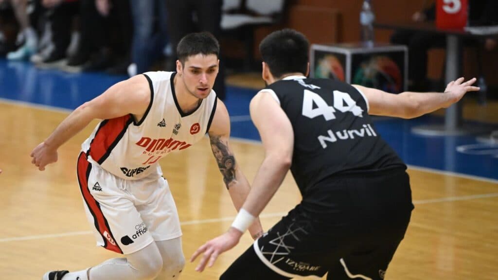 CSM Oradea și CS Dinamo, triumfuri în competiția națională de baschet masculin