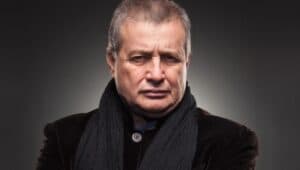 Dinescu trage un semnal de alarmă: „Țara este guvernată de cei lipsiți de contact cu realitatea.”
