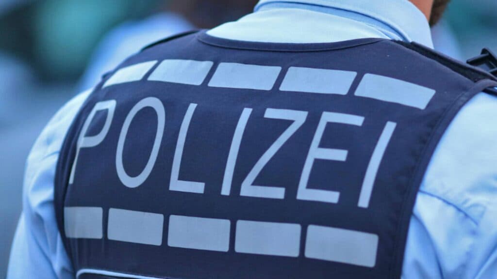 Captivitatea terifiantă a doi români în mâinile unui italian înarmat: „Mi-a înfipt pistolul la tâmplă și a strigat că ne va omorî”. Detalii despre durata calvarului și modul în care au reușit să scape