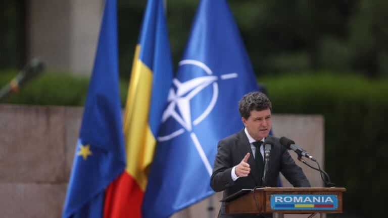 Nicușor Dan: „Taxele nu vor crește în curând. Guvernul și-a respectat promisiunile.”