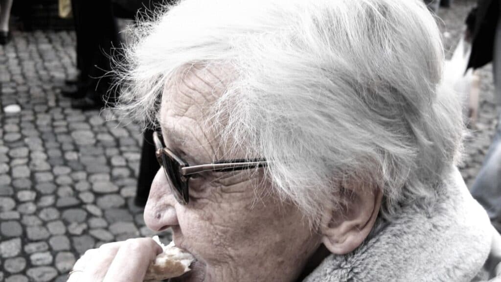 Femeile vor atinge vârsta de pensionare mai târziu, începând cu 2026