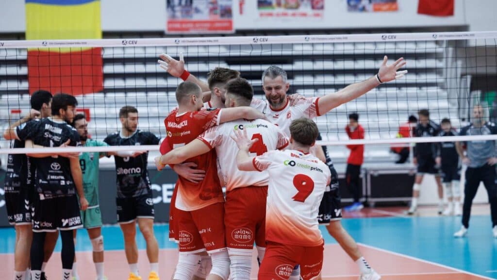 Dinamo dispută astăzi confruntarea crucială a sezonului!